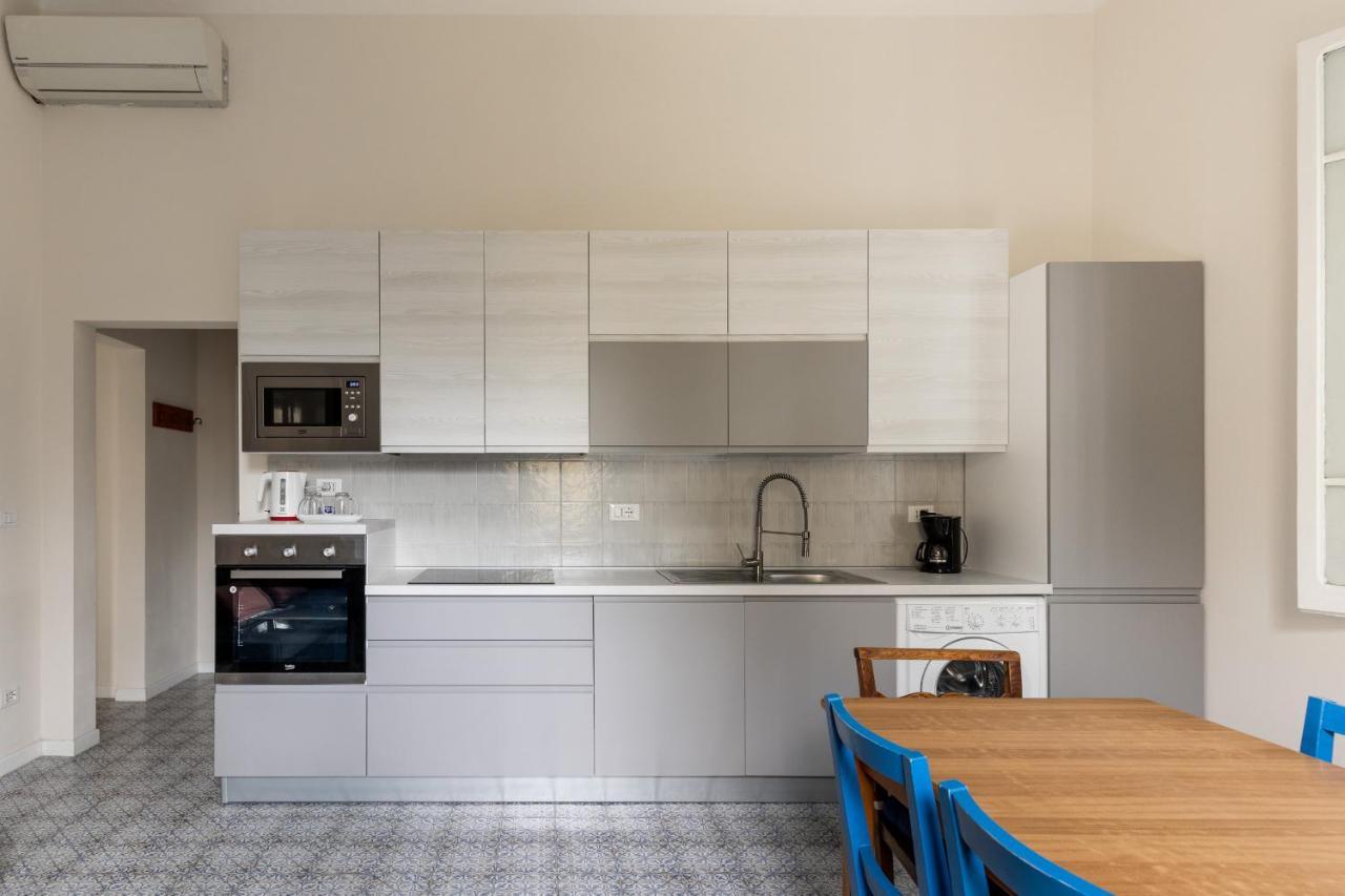 Lydia & Vittorio Apartments By Wonderful Italy Bologne Extérieur photo