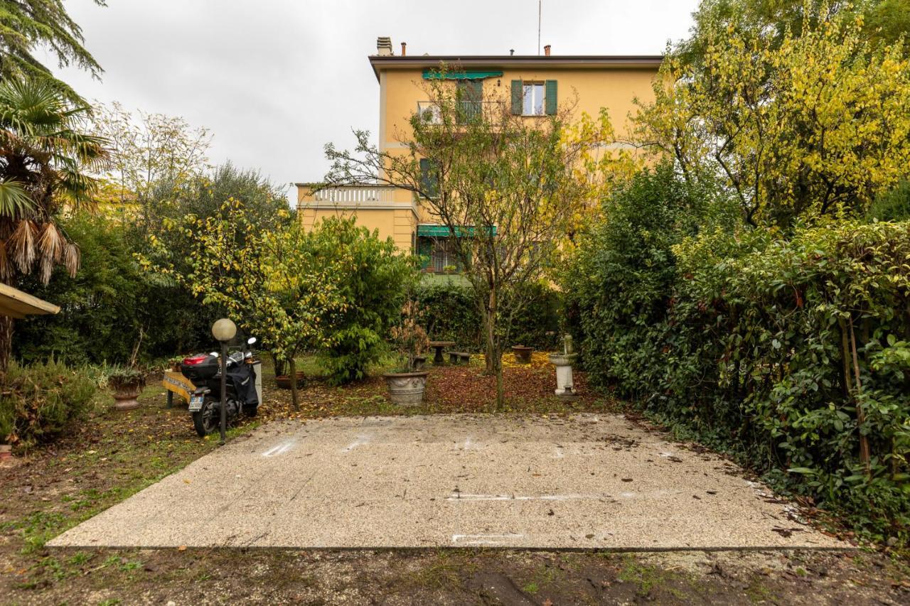 Lydia & Vittorio Apartments By Wonderful Italy Bologne Extérieur photo